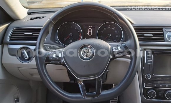 Comprar Importar Volkswagen Passat Azul Carro em Import - Dubai em Cabo Delgado Comprar Importar Volkswagen Passat Azul Carro em Import - Dubai em Cabo Delgado
