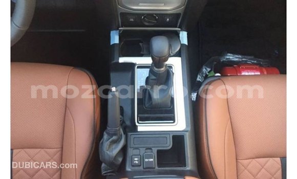 Tenga Imported Toyota Prado Nhema Mota in Import - Dubai in Cabo Delgado Tenga Imported Toyota Prado Nhema Mota in Import - Dubai in Cabo Delgado