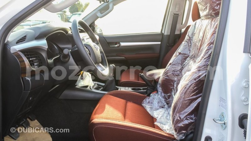 Big with watermark toyota hilux cabo delgado import dubai 7524