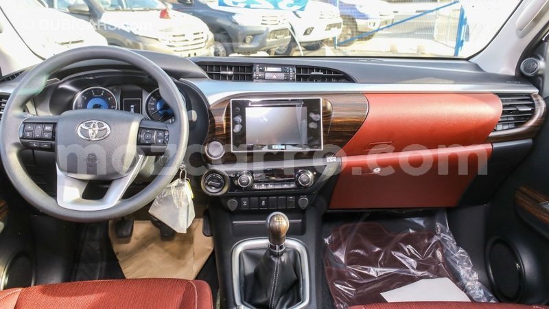 Big with watermark toyota hilux cabo delgado import dubai 7524