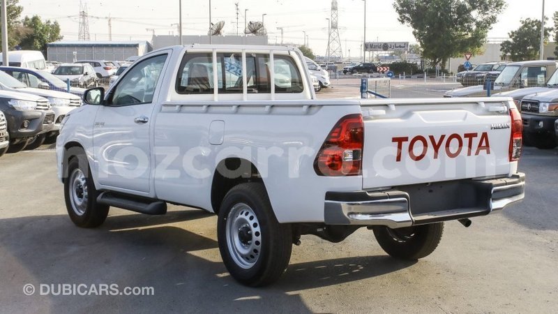 Big with watermark toyota hilux cabo delgado import dubai 7532