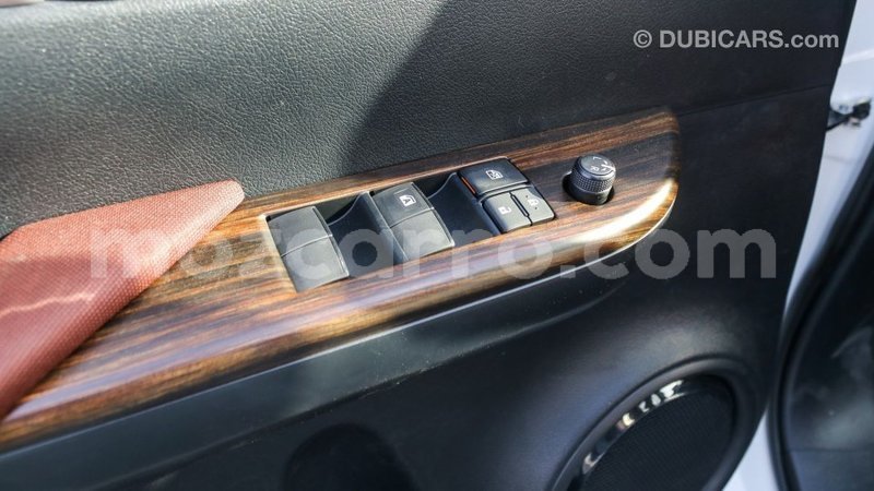 Big with watermark toyota hilux cabo delgado import dubai 7533