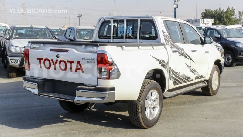 Big with watermark toyota hilux cabo delgado import dubai 7533