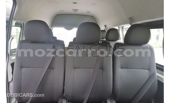 Comprar Importar Toyota Hiace Branco Carro em Import - Dubai em Cabo Delgado Comprar Importar Toyota Hiace Branco Carro em Import - Dubai em Cabo Delgado