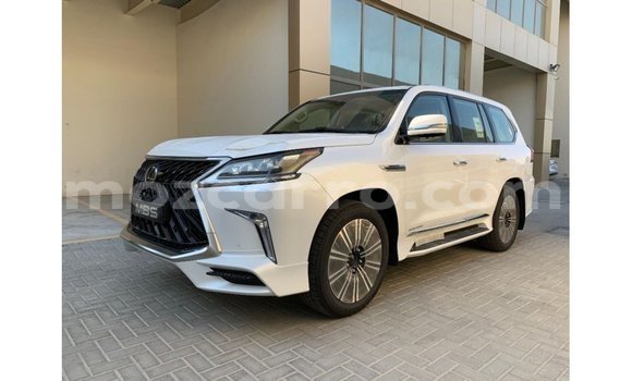 Comprar Importar Lexus LX Branco Carro em Import - Dubai em Cabo Delgado Comprar Importar Lexus LX Branco Carro em Import - Dubai em Cabo Delgado