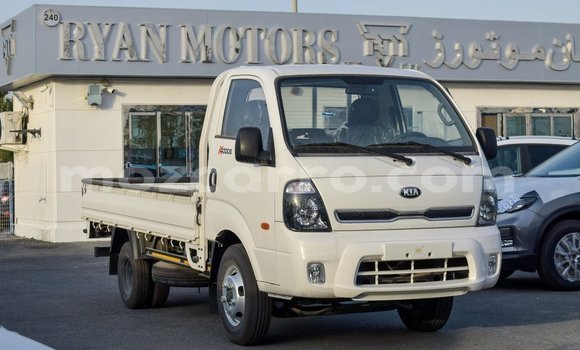 Comprar Importar Kia Carens Branco Carro em Import - Dubai em Cabo Delgado Comprar Importar Kia Carens Branco Carro em Import - Dubai em Cabo Delgado