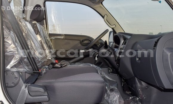 Comprar Importar Kia Carens Branco Carro em Import - Dubai em Cabo Delgado Comprar Importar Kia Carens Branco Carro em Import - Dubai em Cabo Delgado