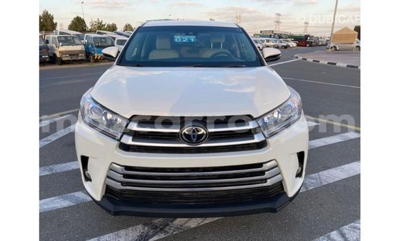 Comprar Importar Toyota Highlander Branco Carro em Import - Dubai em Cabo Delgado Comprar Importar Toyota Highlander Branco Carro em Import - Dubai em Cabo Delgado