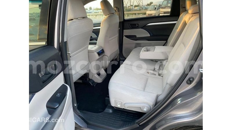 Big with watermark toyota highlander cabo delgado import dubai 7567