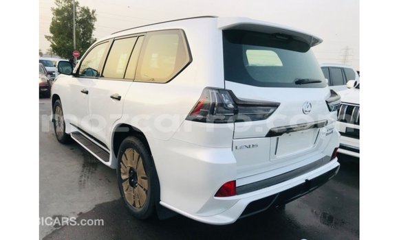 Buy Import Lexus LX White Car in Import - Dubai in Cabo Delgado Buy Import Lexus LX White Car in Import - Dubai in Cabo Delgado