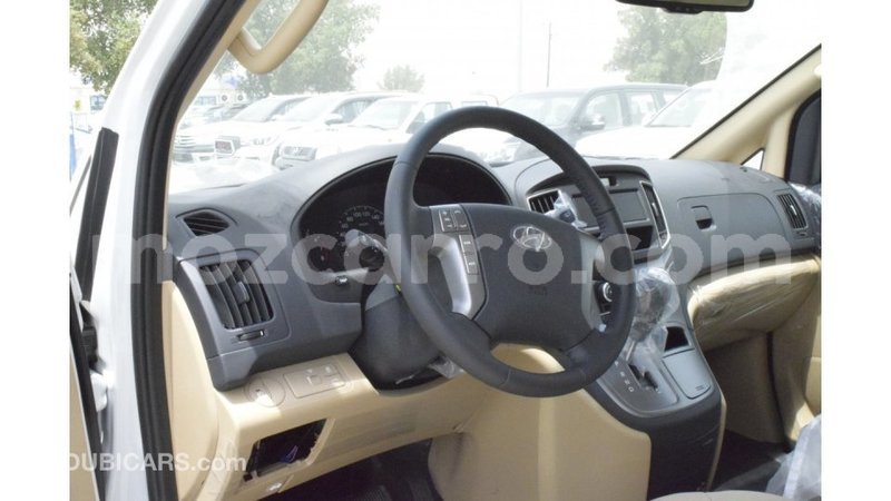 Big with watermark hyundai accent cabo delgado import dubai 7591