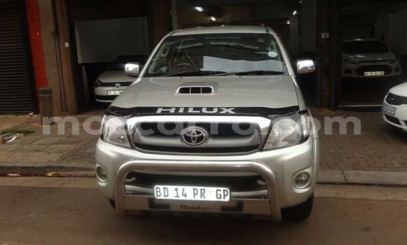 Buy Used Toyota Hilux Silver Car in Maputo in Maputo Buy Used Toyota Hilux Silver Car in Maputo in Maputo