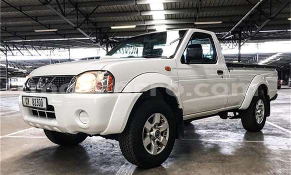 Buy Used Nissan NP 300 White Car in Maputo in Maputo Buy Used Nissan NP 300 White Car in Maputo in Maputo