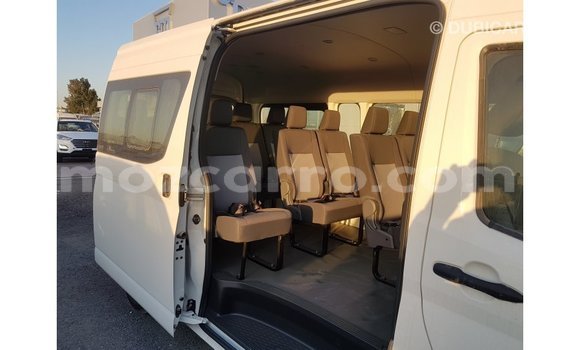 Comprar Importar Toyota Hiace Branco Carro em Import - Dubai em Cabo Delgado Comprar Importar Toyota Hiace Branco Carro em Import - Dubai em Cabo Delgado