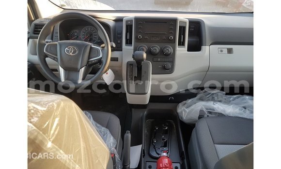 Comprar Importar Toyota Hiace Branco Carro em Import - Dubai em Cabo Delgado Comprar Importar Toyota Hiace Branco Carro em Import - Dubai em Cabo Delgado