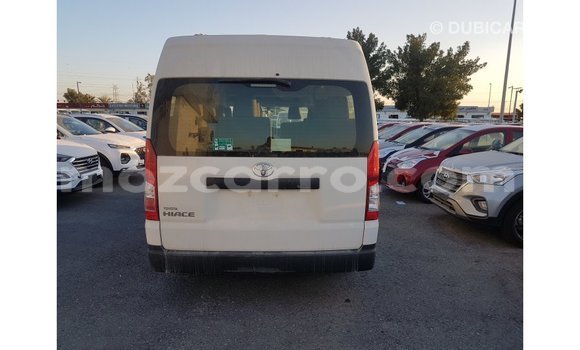 Comprar Importar Toyota Hiace Branco Carro em Import - Dubai em Cabo Delgado Comprar Importar Toyota Hiace Branco Carro em Import - Dubai em Cabo Delgado
