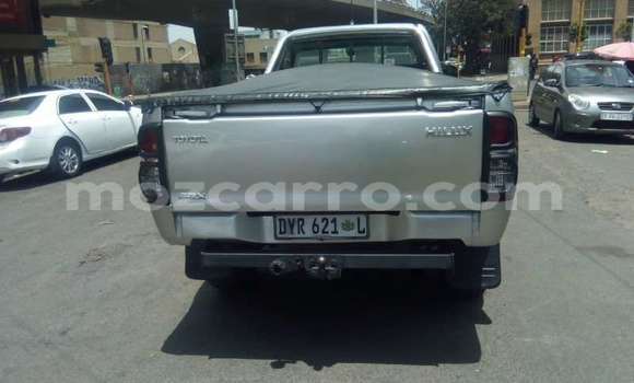 Buy Used Toyota Hilux Silver Car in Maputo in Maputo Buy Used Toyota Hilux Silver Car in Maputo in Maputo