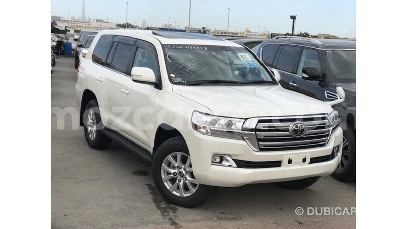 Big with watermark toyota land cruiser cabo delgado import dubai 7623