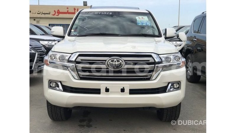 Big with watermark toyota land cruiser cabo delgado import dubai 7623