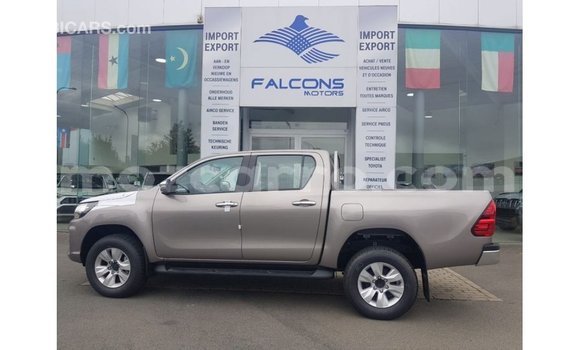 Buy Import Toyota Hilux Other Car in Import - Dubai in Cabo Delgado Buy Import Toyota Hilux Other Car in Import - Dubai in Cabo Delgado