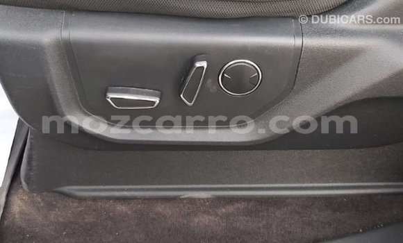 Comprar Importar Ford V8 Preto Carro em Import - Dubai em Cabo Delgado Comprar Importar Ford V8 Preto Carro em Import - Dubai em Cabo Delgado