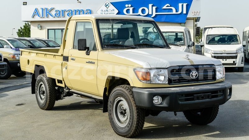 Big with watermark toyota land cruiser cabo delgado import dubai 7637