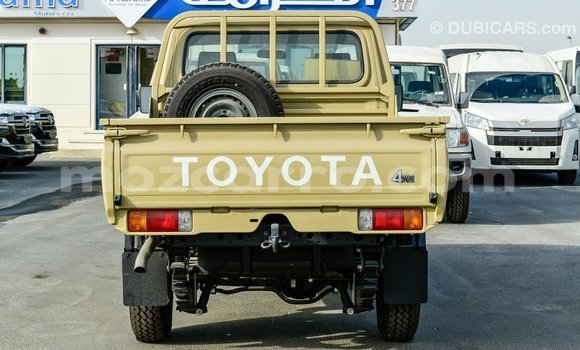 Buy Import Toyota Land Cruiser Beige Car in Import - Dubai in Cabo Delgado Buy Import Toyota Land Cruiser Beige Car in Import - Dubai in Cabo Delgado