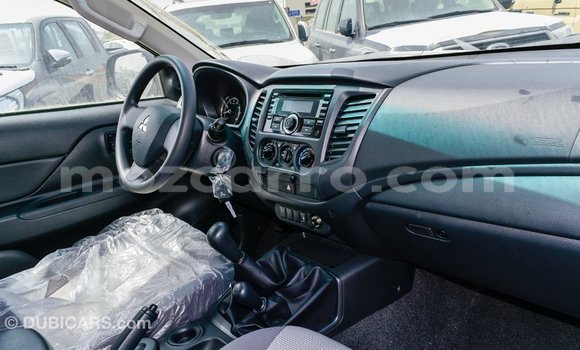 Tenga Imported Mitsubishi L200 Chena Mota in Import - Dubai in Cabo Delgado Tenga Imported Mitsubishi L200 Chena Mota in Import - Dubai in Cabo Delgado