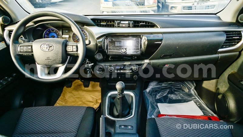 Big with watermark toyota hilux cabo delgado import dubai 7646