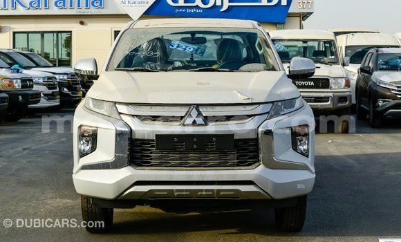 Buy Import Mitsubishi L200 White Car in Import - Dubai in Cabo Delgado Buy Import Mitsubishi L200 White Car in Import - Dubai in Cabo Delgado