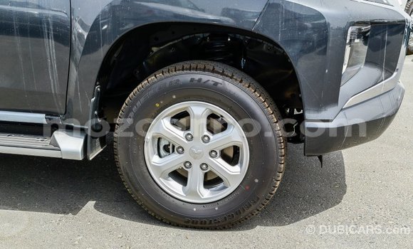 Buy Import Mitsubishi L200 Other Car in Import - Dubai in Cabo Delgado Buy Import Mitsubishi L200 Other Car in Import - Dubai in Cabo Delgado