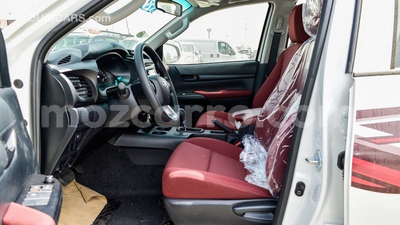 Big with watermark toyota hilux cabo delgado import dubai 7657