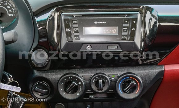Tenga Imported Toyota Hilux Chena Mota in Import - Dubai in Cabo Delgado Tenga Imported Toyota Hilux Chena Mota in Import - Dubai in Cabo Delgado