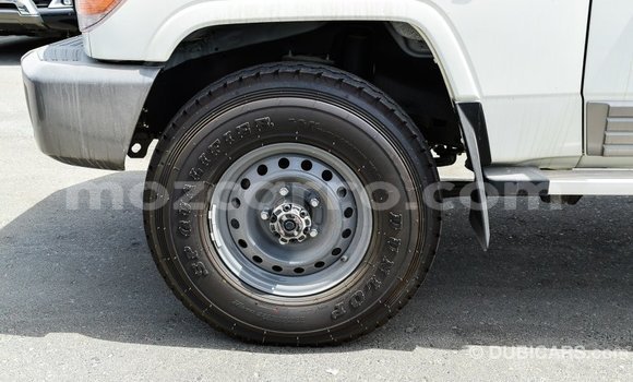 Tenga Imported Toyota Land Cruiser Chena Mota in Import - Dubai in Cabo Delgado Tenga Imported Toyota Land Cruiser Chena Mota in Import - Dubai in Cabo Delgado