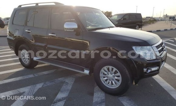 Nunua Imported Mitsubishi Pajero Nyeusi Gari ndani ya Import - Dubai nchini Cabo Delgado Nunua Imported Mitsubishi Pajero Nyeusi Gari ndani ya Import - Dubai nchini Cabo Delgado