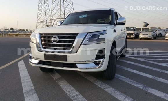 Comprar Importar Nissan Patrol Branco Carro em Import - Dubai em Cabo Delgado Comprar Importar Nissan Patrol Branco Carro em Import - Dubai em Cabo Delgado
