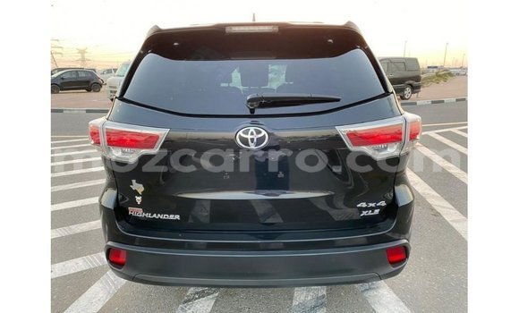 Tenga Imported Toyota Highlander Nhema Mota in Import - Dubai in Cabo Delgado Tenga Imported Toyota Highlander Nhema Mota in Import - Dubai in Cabo Delgado