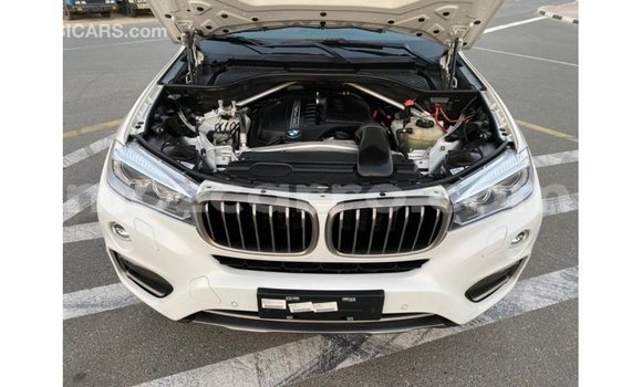 Tenga Imported BMW X6 Chena Mota in Import - Dubai in Cabo Delgado Tenga Imported BMW X6 Chena Mota in Import - Dubai in Cabo Delgado