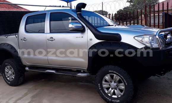 Buy Used Toyota Hilux Silver Car in Maputo in Maputo Buy Used Toyota Hilux Silver Car in Maputo in Maputo