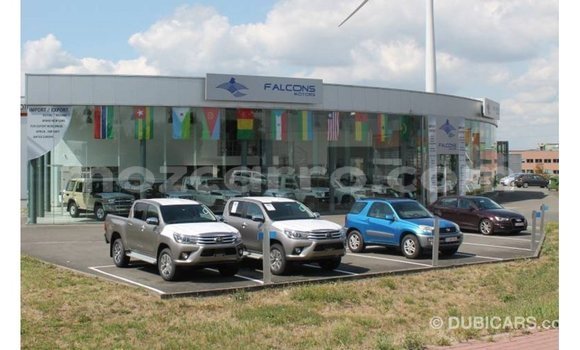 Nunua Imported Toyota Prado Nyeusi Gari ndani ya Import - Dubai nchini Cabo Delgado Nunua Imported Toyota Prado Nyeusi Gari ndani ya Import - Dubai nchini Cabo Delgado