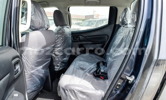 Tenga Imported Mitsubishi L200 Nhema Mota in Import - Dubai in Cabo Delgado Tenga Imported Mitsubishi L200 Nhema Mota in Import - Dubai in Cabo Delgado