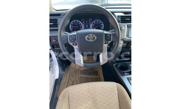 Comprar Importar Toyota 4Runner Branco Carro em Import - Dubai em Cabo Delgado Comprar Importar Toyota 4Runner Branco Carro em Import - Dubai em Cabo Delgado