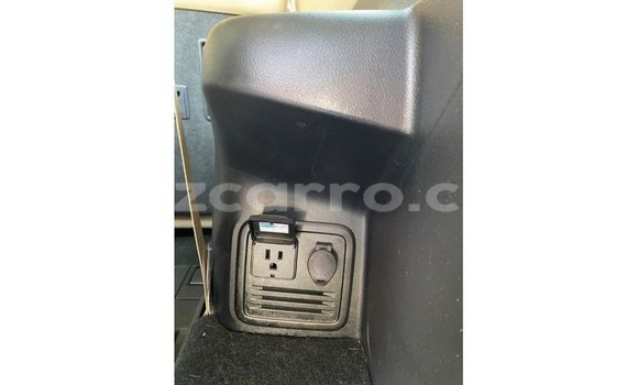 Comprar Importar Toyota 4Runner Branco Carro em Import - Dubai em Cabo Delgado Comprar Importar Toyota 4Runner Branco Carro em Import - Dubai em Cabo Delgado