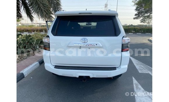 Comprar Importar Toyota 4Runner Branco Carro em Import - Dubai em Cabo Delgado Comprar Importar Toyota 4Runner Branco Carro em Import - Dubai em Cabo Delgado