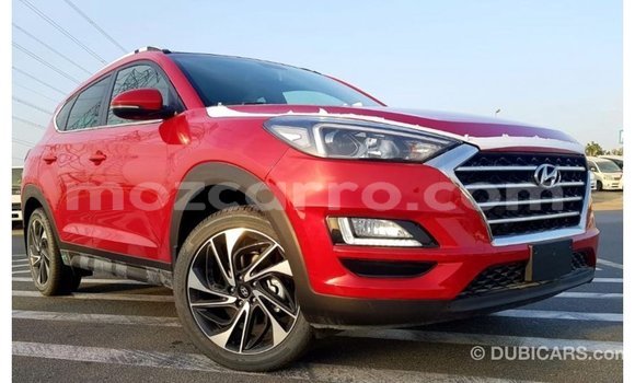 Tenga Imported Hyundai Tucson Tsvuku Mota in Import - Dubai in Cabo Delgado Tenga Imported Hyundai Tucson Tsvuku Mota in Import - Dubai in Cabo Delgado