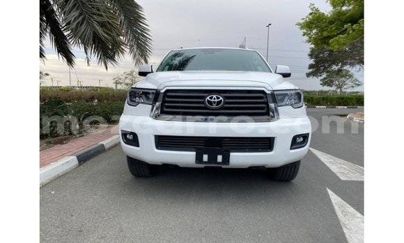Comprar Importar Toyota Sequoia Branco Carro em Import - Dubai em Cabo Delgado Comprar Importar Toyota Sequoia Branco Carro em Import - Dubai em Cabo Delgado