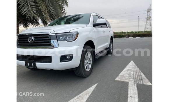 Comprar Importar Toyota Sequoia Branco Carro em Import - Dubai em Cabo Delgado Comprar Importar Toyota Sequoia Branco Carro em Import - Dubai em Cabo Delgado