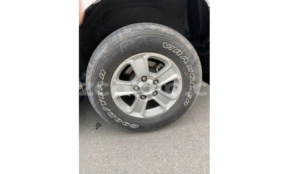 Comprar Importar Toyota Sequoia Branco Carro em Import - Dubai em Cabo Delgado Comprar Importar Toyota Sequoia Branco Carro em Import - Dubai em Cabo Delgado