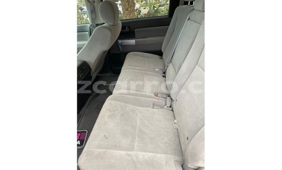 Comprar Importar Toyota Sequoia Branco Carro em Import - Dubai em Cabo Delgado Comprar Importar Toyota Sequoia Branco Carro em Import - Dubai em Cabo Delgado