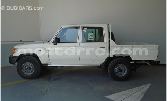 Tenga Imported Toyota Land Cruiser Chena Mota in Import - Dubai in Cabo Delgado Tenga Imported Toyota Land Cruiser Chena Mota in Import - Dubai in Cabo Delgado
